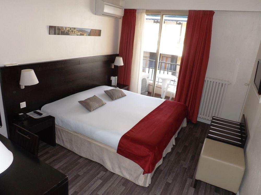 ביוליו-סור-מר Hotel Comte De Nice מראה חיצוני תמונה