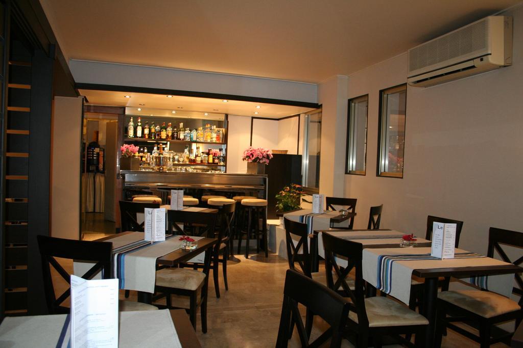 ביוליו-סור-מר Hotel Comte De Nice מראה חיצוני תמונה