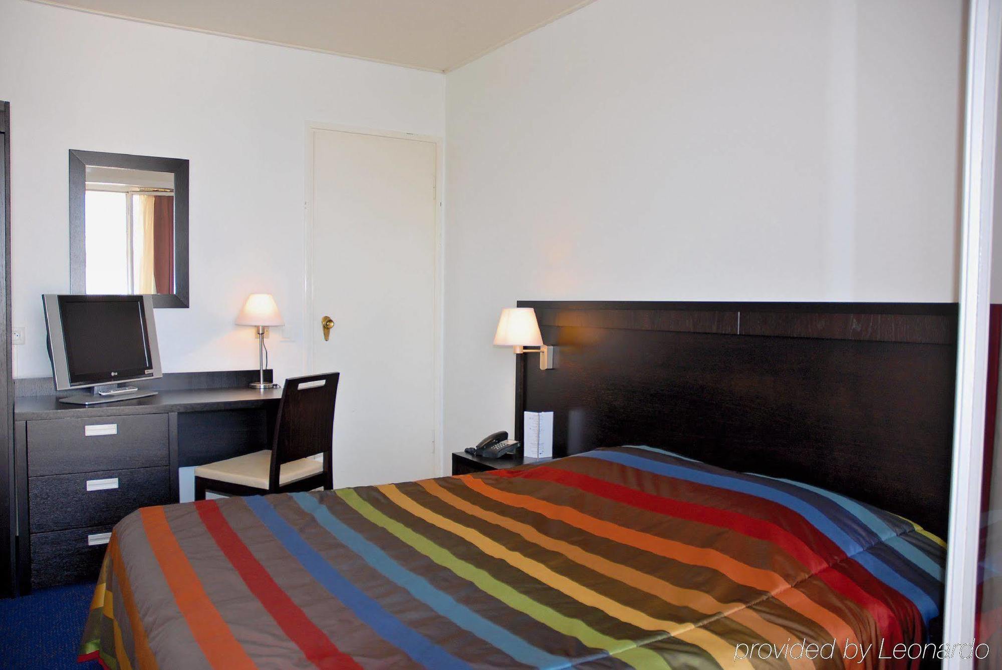 ביוליו-סור-מר Hotel Comte De Nice מראה חיצוני תמונה
