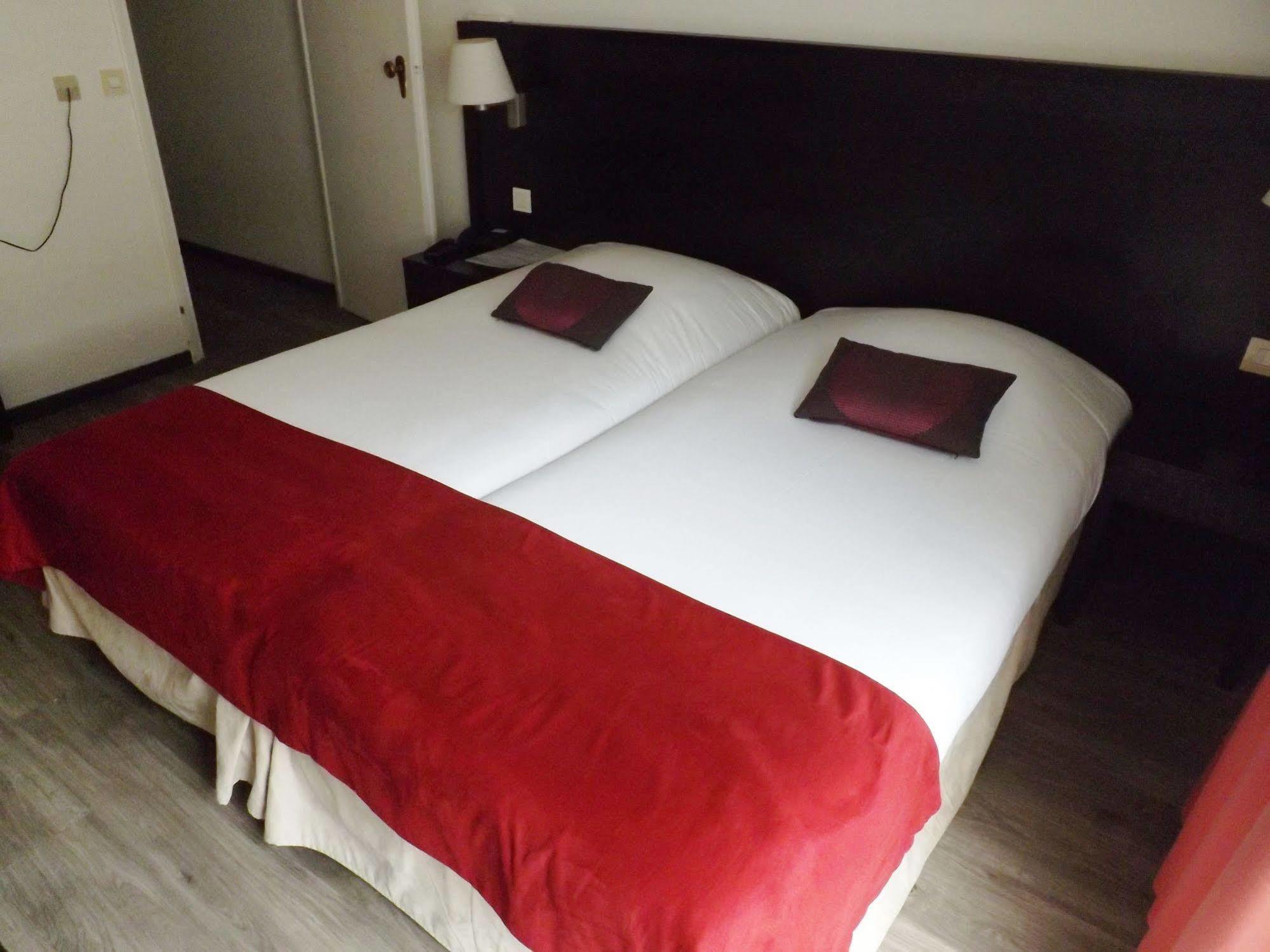 ביוליו-סור-מר Hotel Comte De Nice מראה חיצוני תמונה