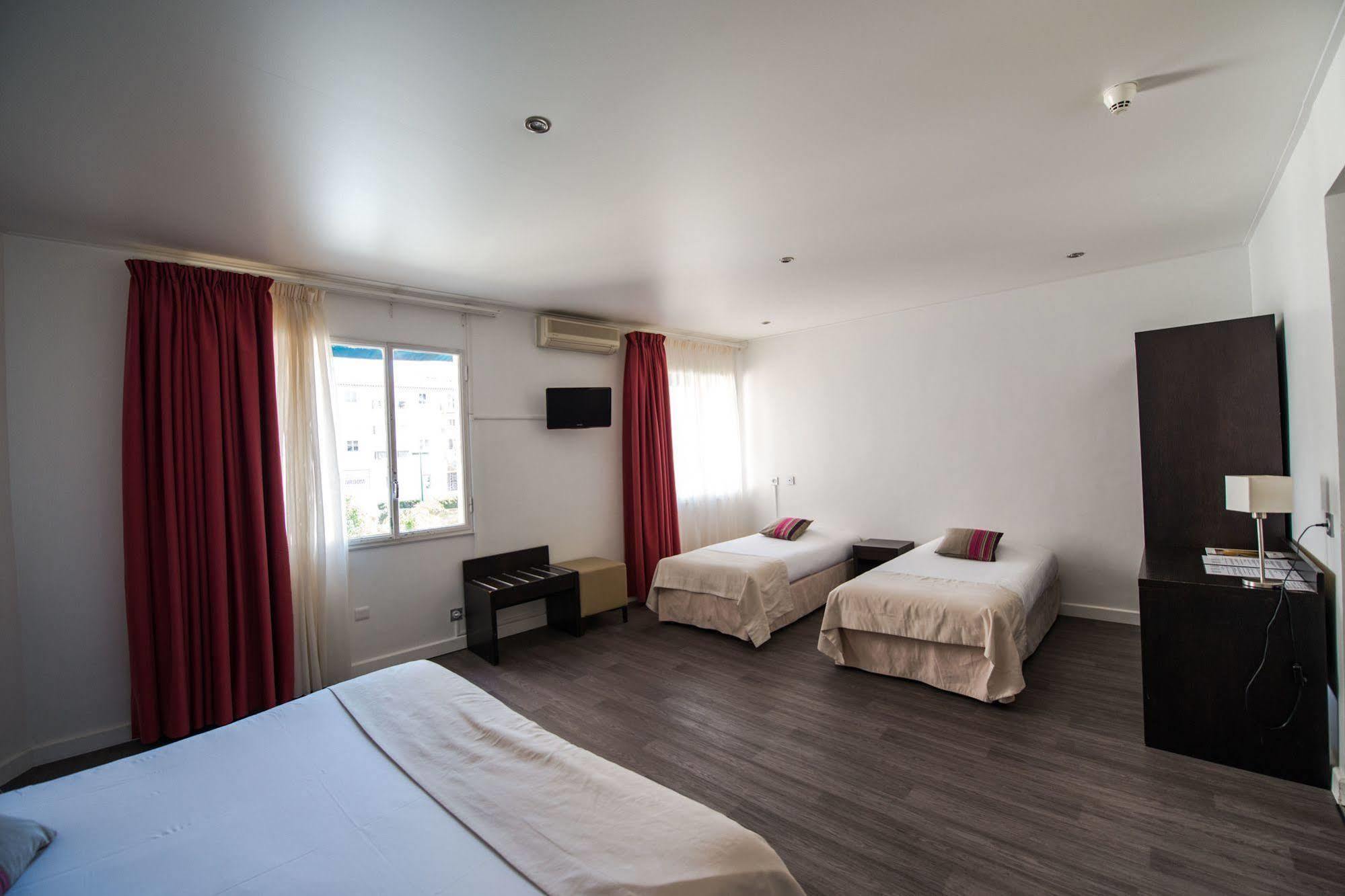 ביוליו-סור-מר Hotel Comte De Nice מראה חיצוני תמונה
