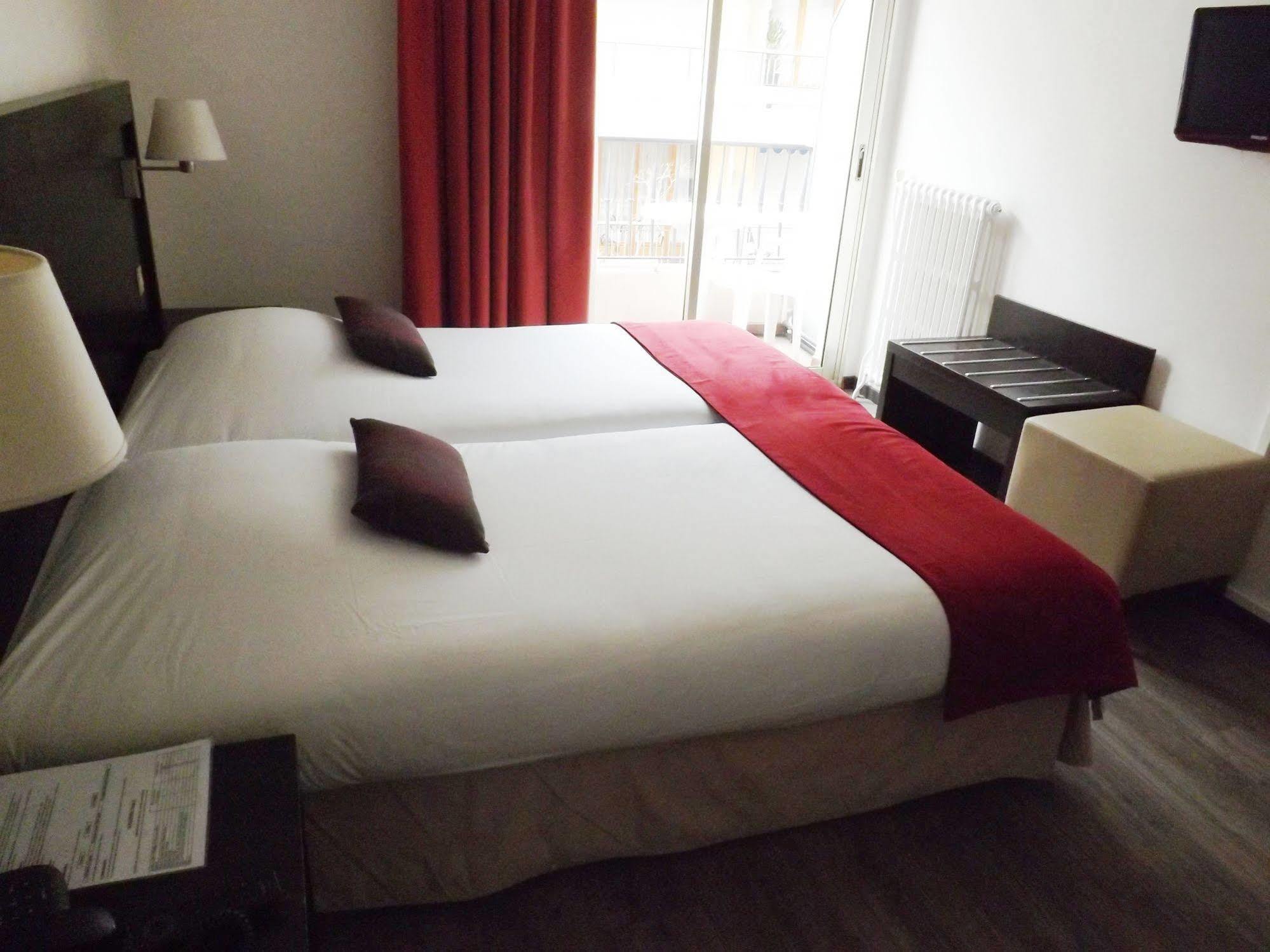 ביוליו-סור-מר Hotel Comte De Nice מראה חיצוני תמונה